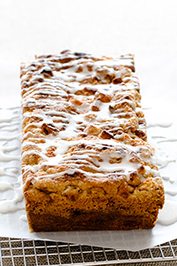 Apple Crumb Cake with chunks of fresh apple, cinnamon and a double crumble topping | Carrie Sellman for TheCakeBlog.com