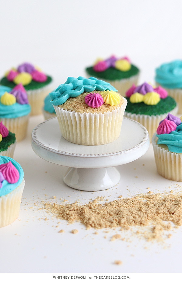 Beach Cupcakes | by Whitney DePaoli for TheCakeBlog.com