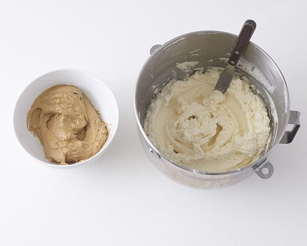 Birch Log Cake! Learn how to make this wintry, birch cake that looks just like a natural birch branch | by Cakegirls for TheCakeBlog.com