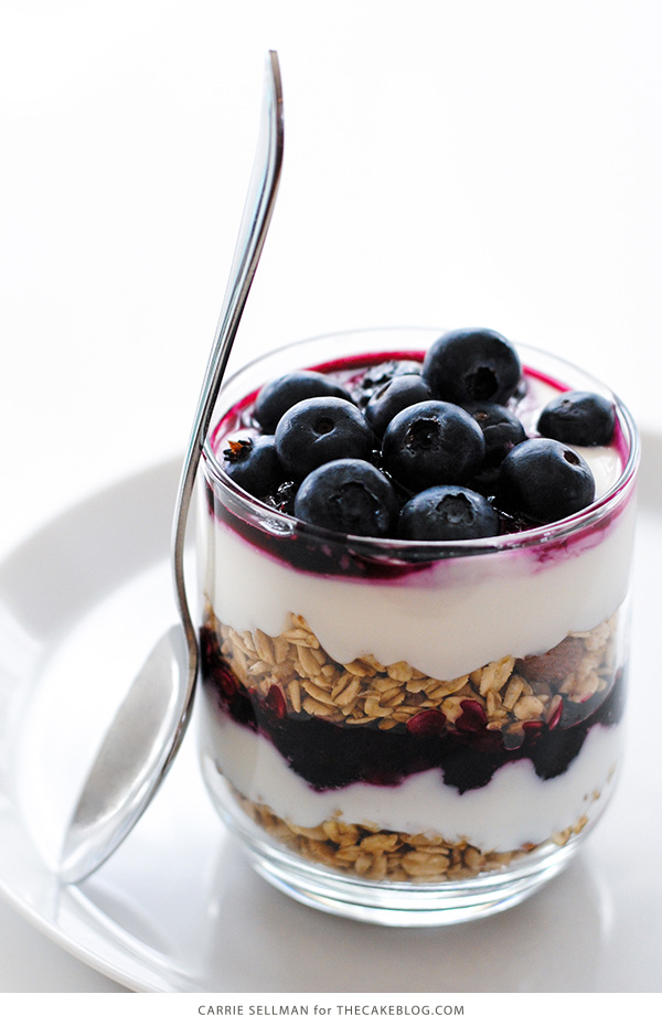 Roasted Blueberry Breakfast Parfaits with layers of roasted blueberries, granola and honey yogurt | by Carrie Sellman for TheCakeBlog.com