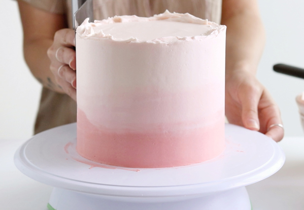 Cactus Cake - how to make a cactus themed cake with ombrè buttercream, edible sand and piped buttercream cacti | by Whitney DePaoli for TheCakeBlog.com