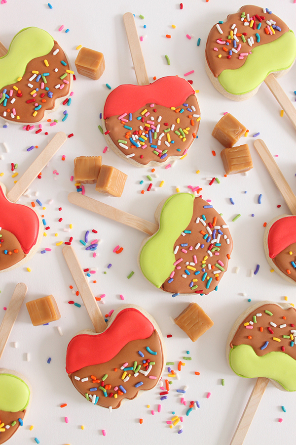 Caramel Apple Cookies - how to decorate caramel apple sugar cookies | by ellenJAY for TheCakeBlog.com