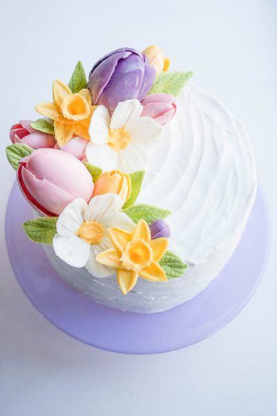 How to make Chocolate Daffodils | by Erin Gardner for TheCakeBlog.com