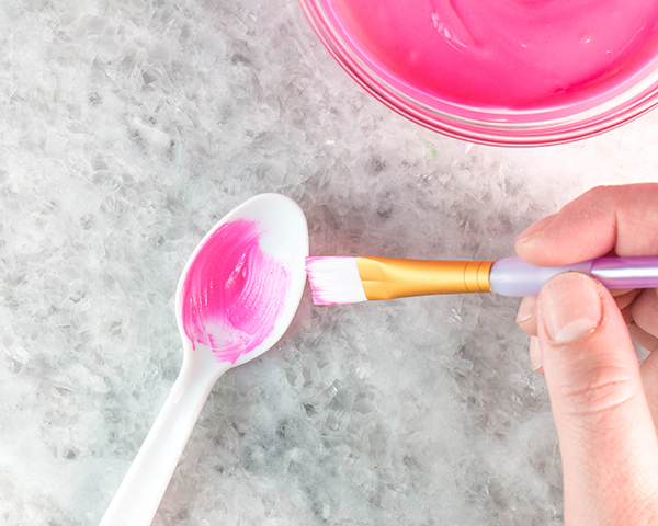 Chocolate Tulips - how to make gorgeous tulip cake decorations using melted chocolate and a plastic spoon | by Erin Gardner for TheCakeBlog.com