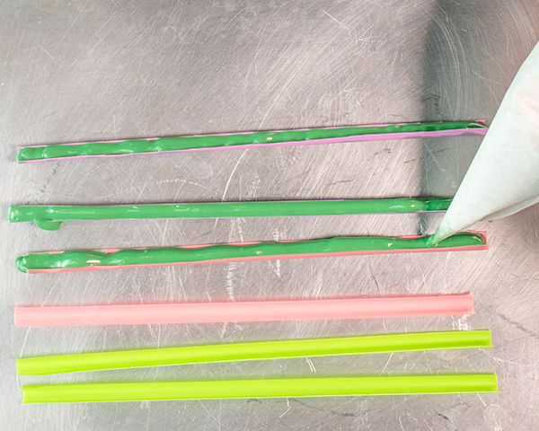 Chocolate Tulips - how to make gorgeous tulip cake decorations using melted chocolate and a plastic spoon | by Erin Gardner for TheCakeBlog.com