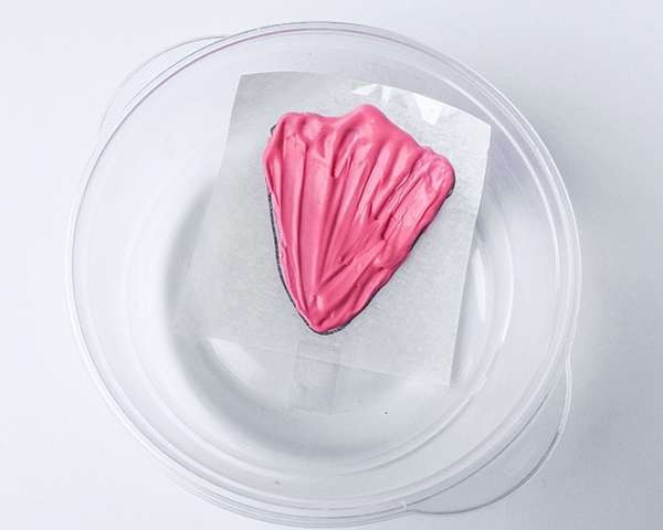 DIY Chocolate Flowers. How to make chocolate flowers to top cakes and cupcakes. | By Erin Gardner for TheCakeBlog.com