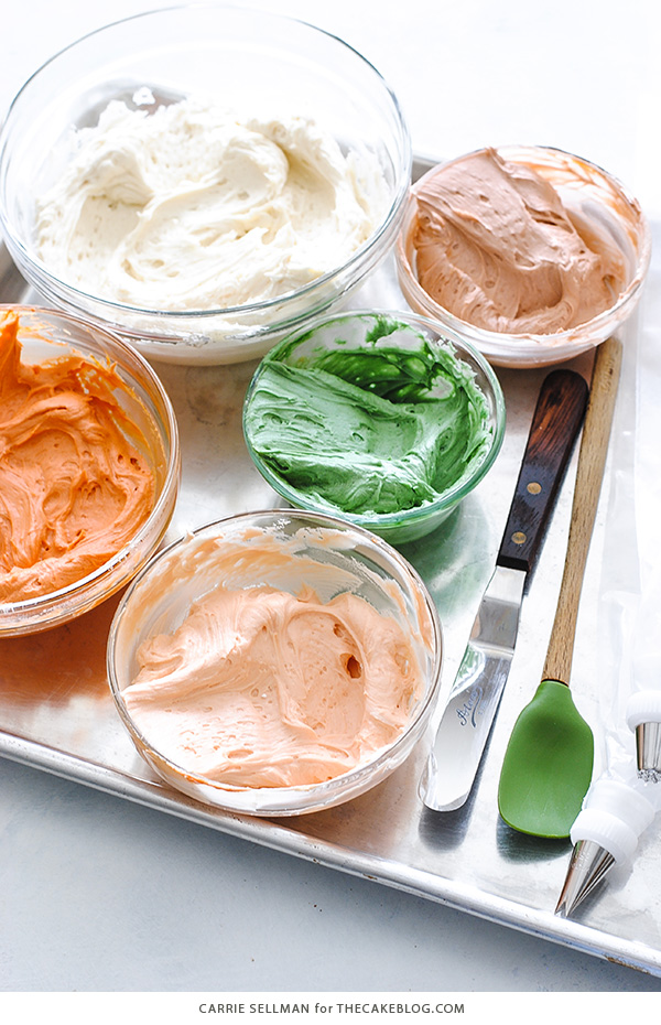 8 Ways to Decorate a Pumpkin Cupcake with Buttercream Frosting | Carrie Sellman for TheCakeBlog.com