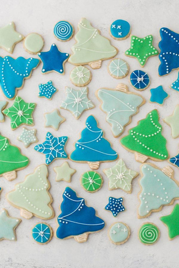 Decorated Sugar Cookies - vanilla bean sugar cookies with a simple glaze icing for easy yet beautiful Christmas cookies | by Carrie Sellman for TheCakeBlog.com