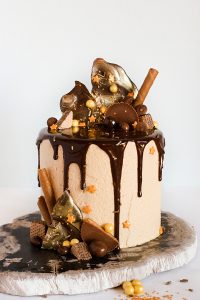 How to make a drippy ganache cake | Erin Gardner for TheCakeBlog.com