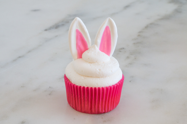 Easter Bunny Cupcakes | by Erin Gardner for TheCakeBlog.com