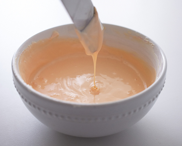 Mini Easter Egg Cakes | by Cakegirls for TheCakeBlog.com