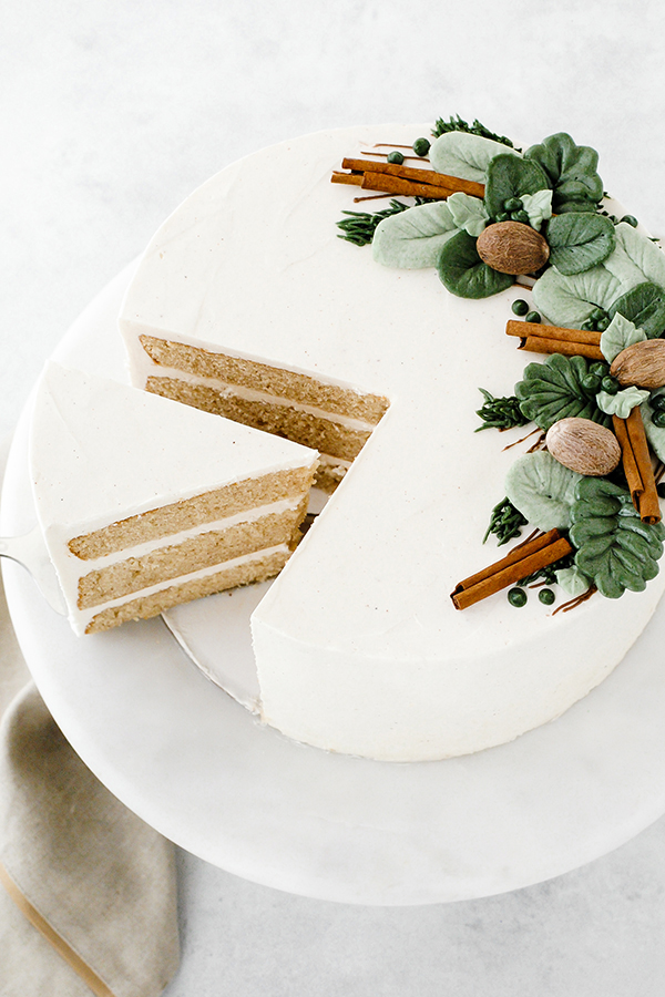 Eggnog Cake - a rich butter cake with hints of cinnamon and nutmeg, paired with a creamy eggnog buttercream | by Carrie Sellman for TheCakeBlog.com