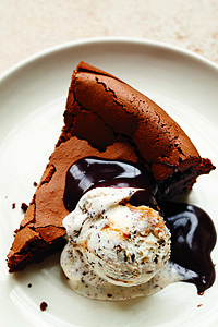 Flourless Chocolate Cake | Martha Stewart Cakes on TheCakeBlog.com