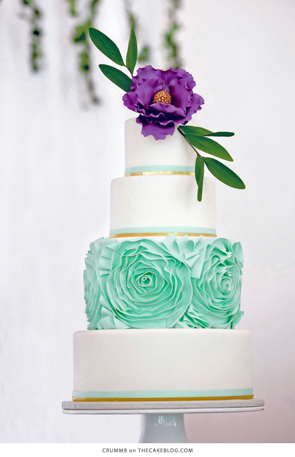 10 Gorgeously Green Cakes  | including this design by Crummb  | on TheCakeBlog.com