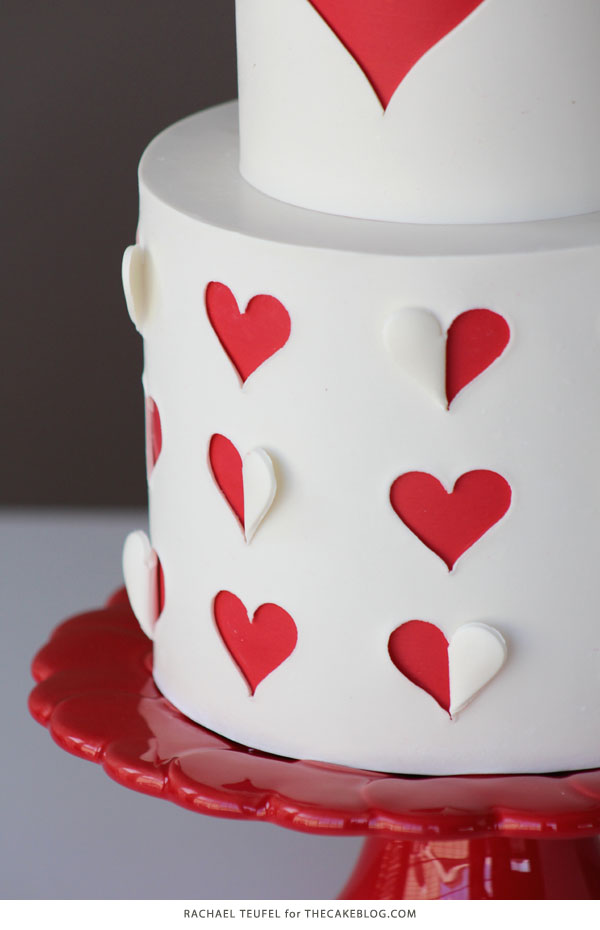 How to make a heart cutout cake | by Rachael Teufel for TheCakeBlog.com