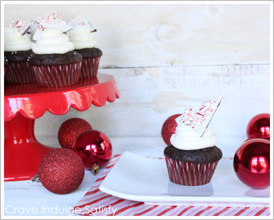Peppermint Hot Chocolate Cupcakes Recipe