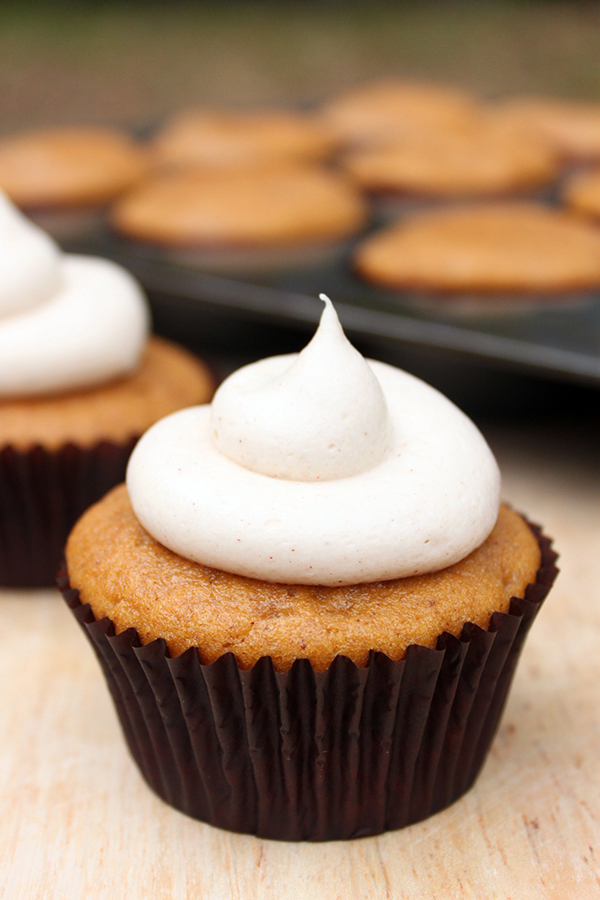 Pumpkin Cupcakes with Cinnamon Cream Cheese | TheCakeBlog.com