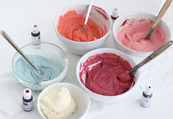 Shag Cake - how to make a fuzzy textured cake inspired by 70's shag carpet | by Whitney DePaoli for TheCakeBlog.com