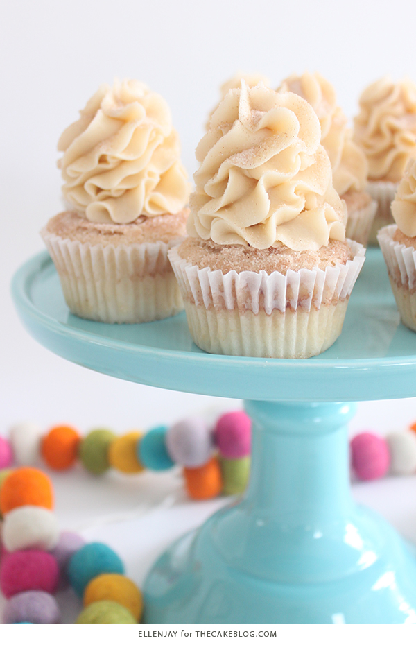 Snickerdoodle Cupcakes - cinnamon sugar cupcakes topped with delicious brown sugar buttercream. A holiday cupcake recipe inspired by the classic Christmas cookie | by ellenJAY for TheCakeBlog.com