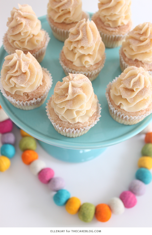 Snickerdoodle Cupcakes - cinnamon sugar cupcakes topped with delicious brown sugar buttercream. A holiday cupcake recipe inspired by the classic Christmas cookie | by ellenJAY for TheCakeBlog.com