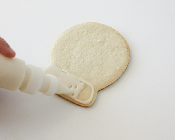 Snow Globe Cookies - decorated sugar cookies for the holidays | by Cakegirls for TheCakeBlog.com