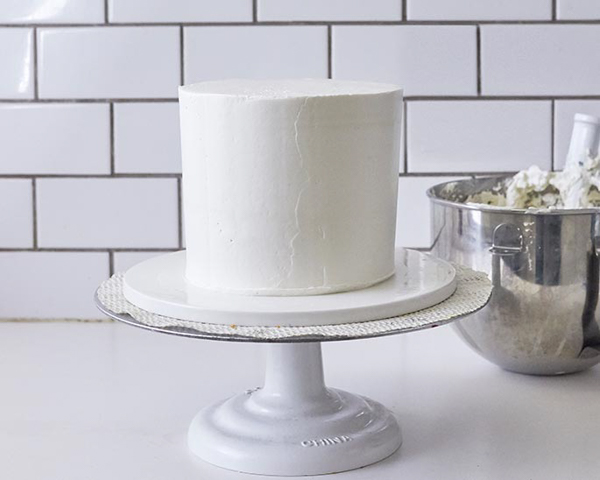 Winter Wonderland Snowflake Cake | by Cakegirls for TheCakeBlog.com