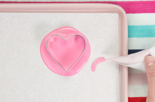 Sprinkle Girl Cake - how to make cute girly face cakes with sprinkles for the hair and chocolate heart sunglasses | by Erin Gardner for TheCakeBlog.com