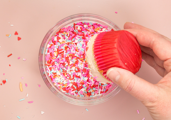 Sprinkle Girl Cake - how to make cute girly face cakes with sprinkles for the hair and chocolate heart sunglasses | by Erin Gardner for TheCakeBlog.com