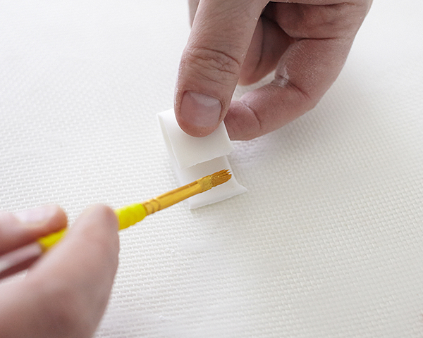 How to make a Valentine's Chocolate Candy Box Cake | by Cakegirls on TheCakeBlog.com