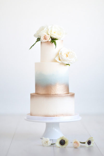 10 Wintry White Cakes